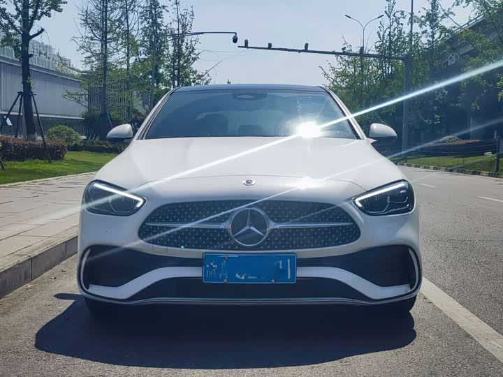 Mercedes-Benz C-Class 2023 C 260 L Haoye Sports Edition - zdjęcie 11