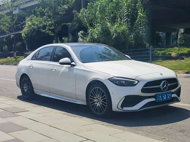 Mercedes-Benz C-Class 2023 C 260 L Haoye Sports Edition - zdjęcie 12