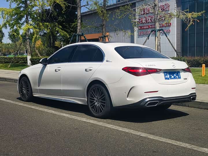 Mercedes-Benz C-Class 2023 C 260 L Haoye Sports Edition - zdjęcie 15
