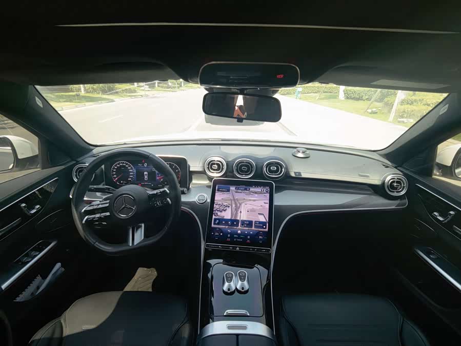 Mercedes-Benz C-Class 2023 C 260 L Haoye Sports Edition - zdjęcie 7