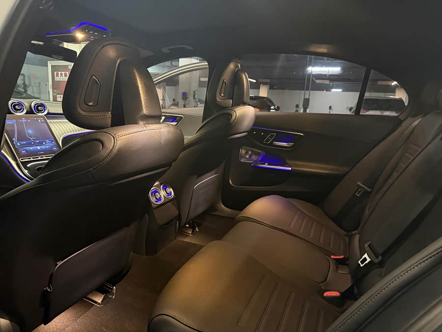 Mercedes-Benz C-Class 2023 Facelift C 260 L Haoye Sports Edition - zdjęcie 12