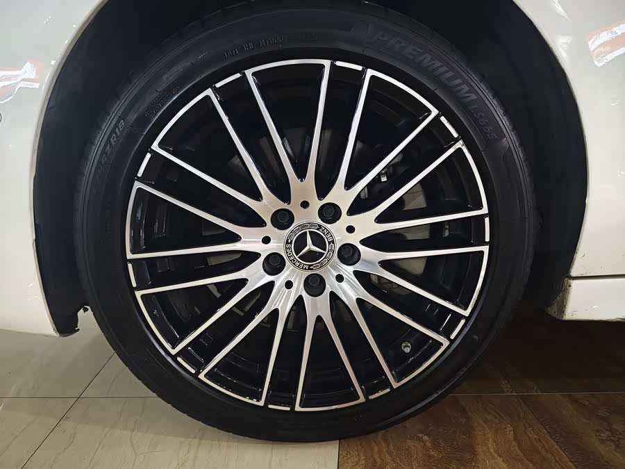 Mercedes-Benz C-Class 2023 Facelift C 260 L Sport - zdjęcie 16