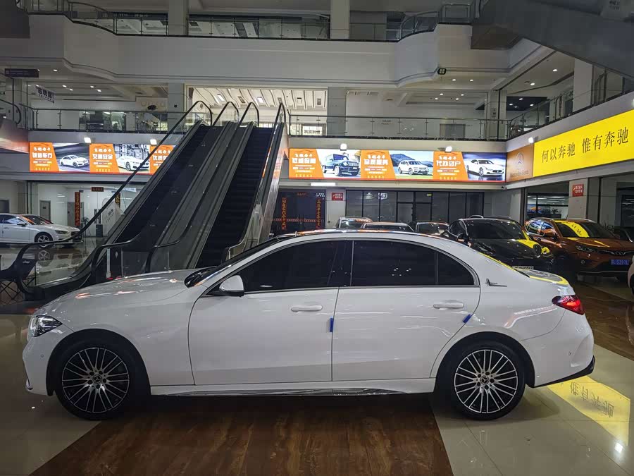Mercedes-Benz C-Class 2023 Facelift C 260 L Sport - zdjęcie 3