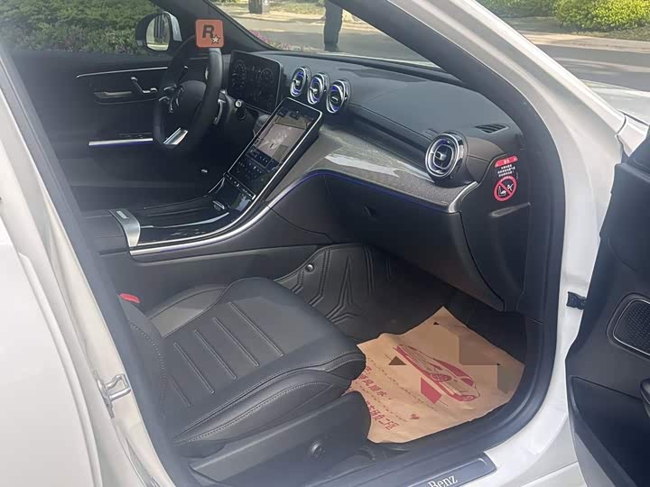 Mercedes-Benz C-Class 2025 C 260 L - zdjęcie 13