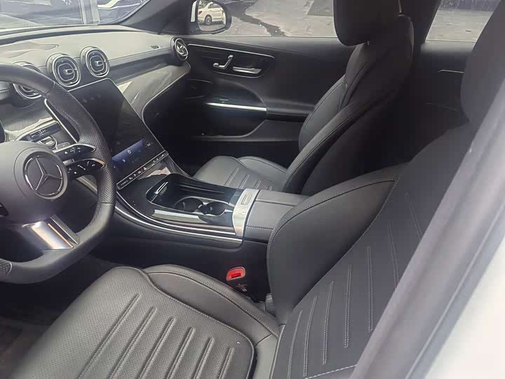 Mercedes-Benz C-Class New Energy 2025 C 350 - zdjęcie 17