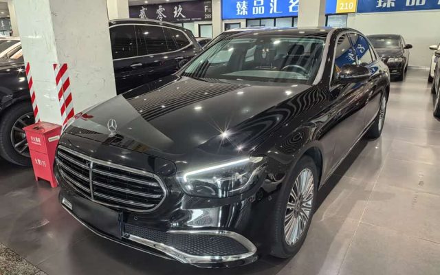 Mercedes-Benz E-Class 2023 E 300 L Fashion Edition