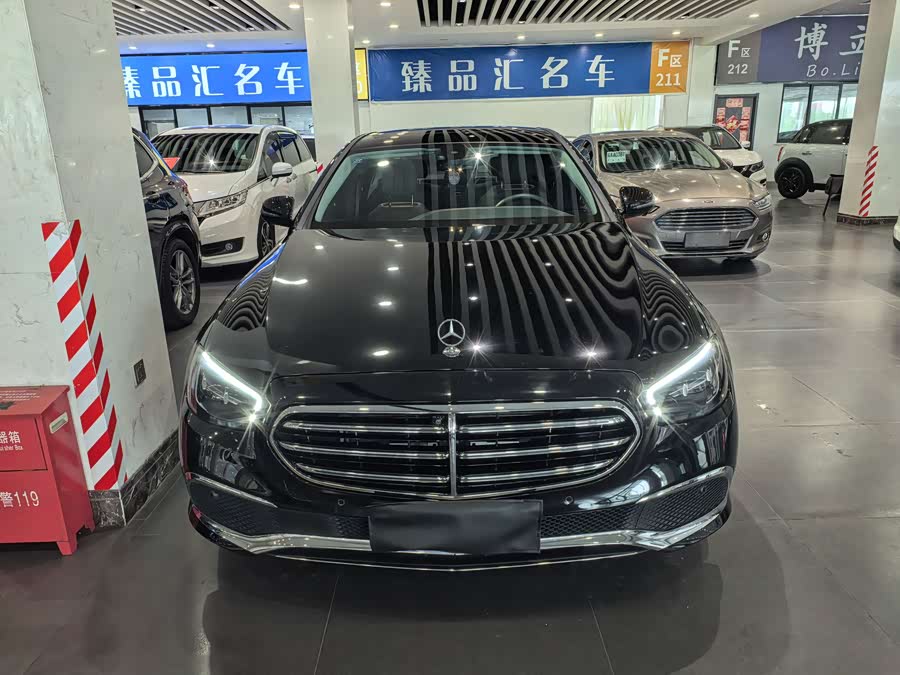 Mercedes-Benz E-Class 2023 E 300 L Fashion Edition - zdjęcie 2