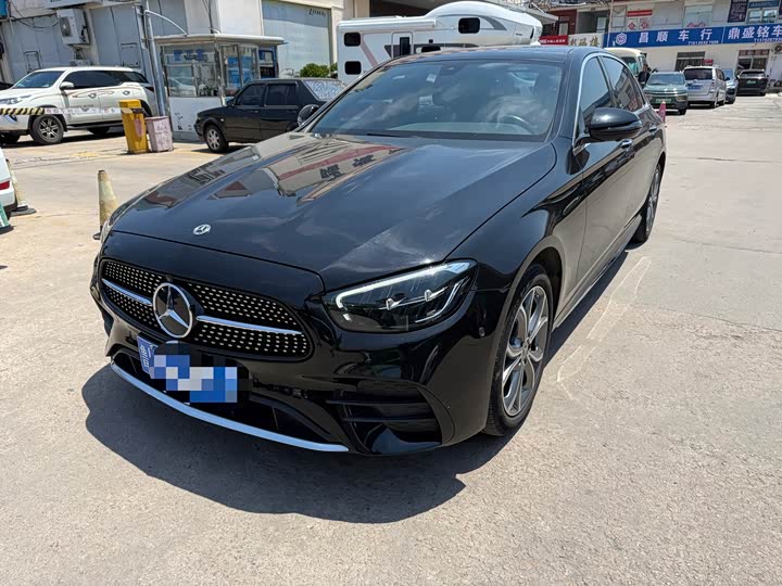 Mercedes-Benz E-Class 2023 E 300 L Sport Luxury - zdjęcie 11