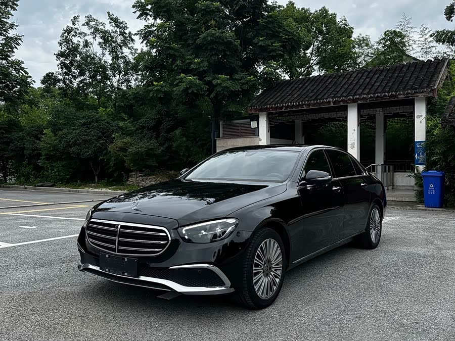 Mercedes-Benz E-Class 2023 Facelift E 300 L Luxury - zdjęcie 2