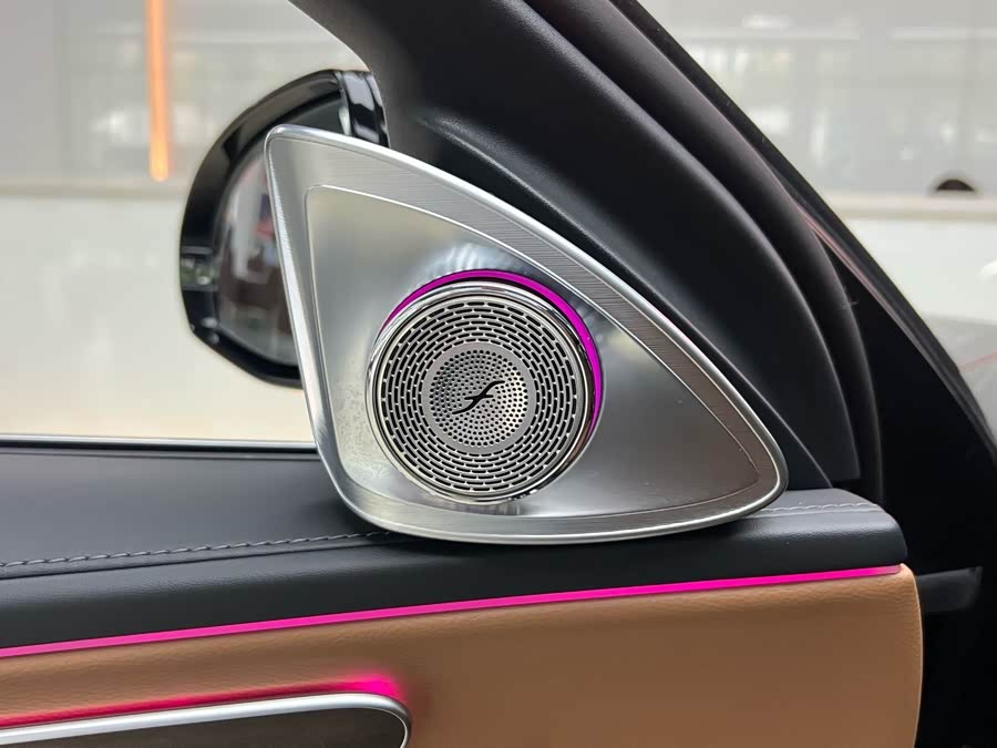 Mercedes-Benz E-Class 2026 E 300 L Luxury - zdjęcie 18