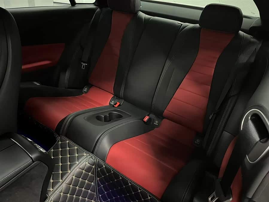 Mercedes-Benz E-Class (Imported) 2023 E 260 Coupe - zdjęcie 14