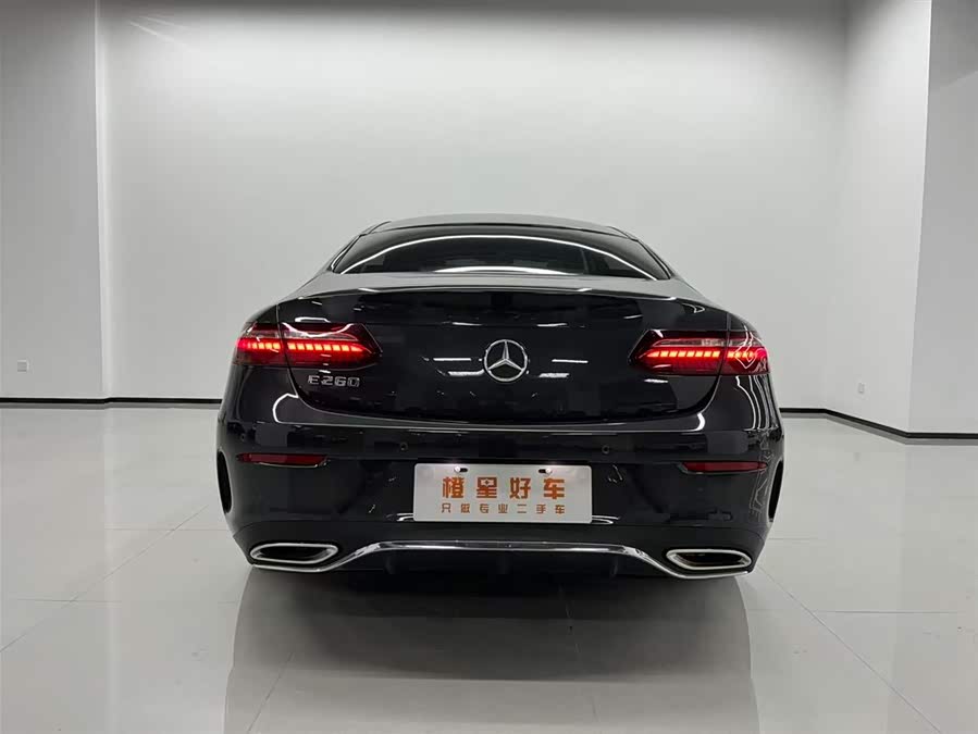 Mercedes-Benz E-Class (Imported) 2023 E 260 Coupe - zdjęcie 5