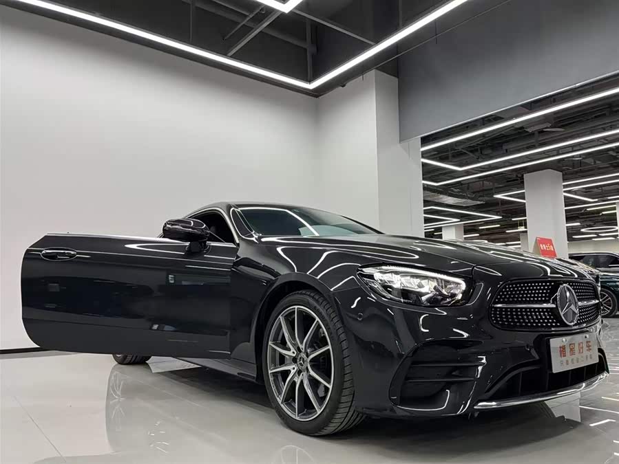 Mercedes-Benz E-Class (Imported) 2023 E 260 Coupe - zdjęcie 6
