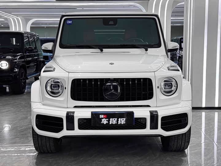 Mercedes-Benz G-Class 2023 G 500 - zdjęcie 12