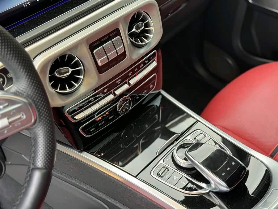 Mercedes-Benz G-Class AMG 2024 AMG G 63 Jiachen Zhen Cang Edition - zdjęcie 16
