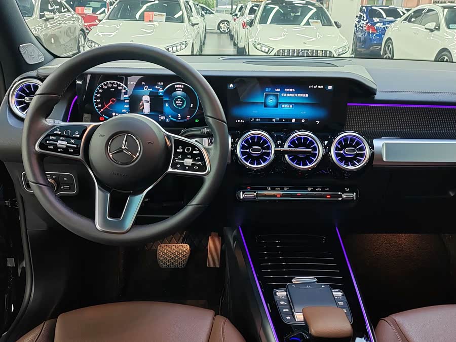 Mercedes-Benz GLB 2023 GLB 220 Dynamic - zdjęcie 12