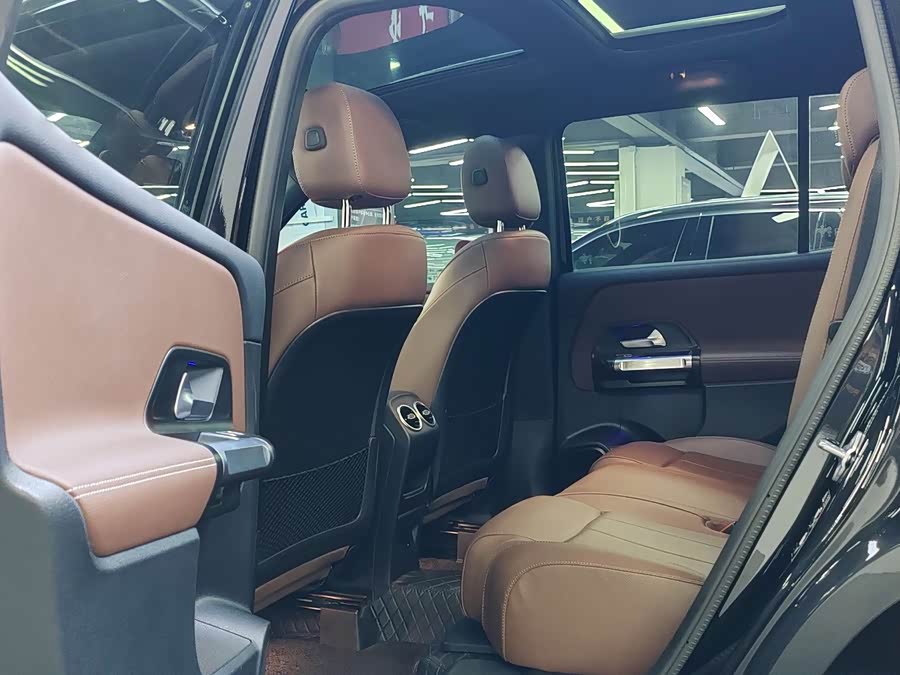 Mercedes-Benz GLB 2023 GLB 220 Dynamic - zdjęcie 9