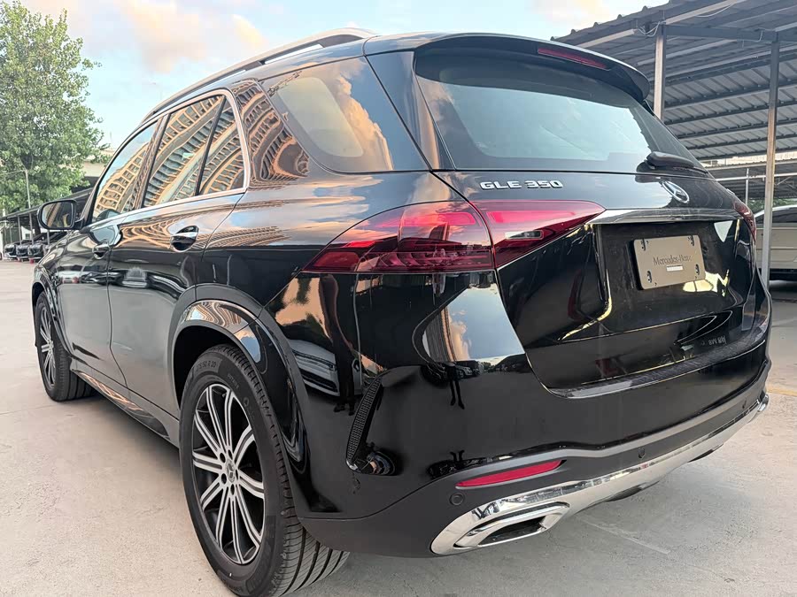 Mercedes-Benz GLE 350 4MATIC Fashion - zdjęcie 11