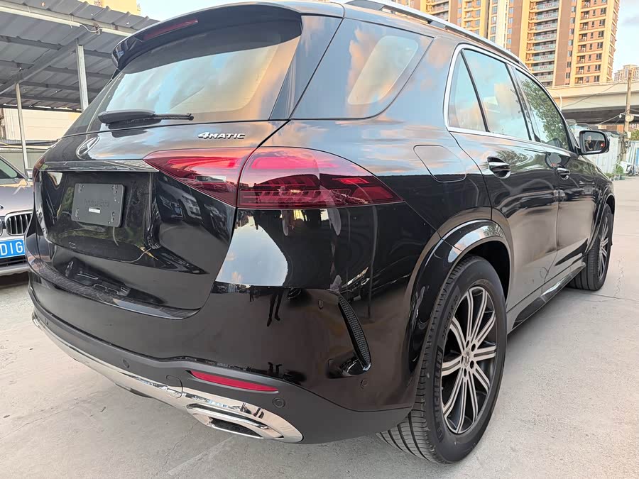 Mercedes-Benz GLE 350 4MATIC Fashion - zdjęcie 13