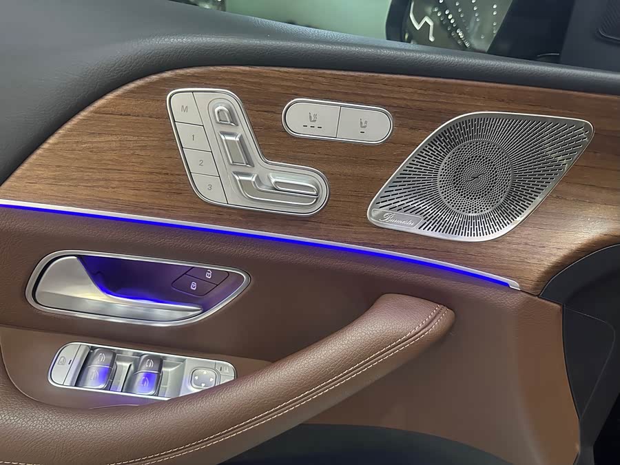 Mercedes-Benz GLE 450 4MATIC Fashion - zdjęcie 11