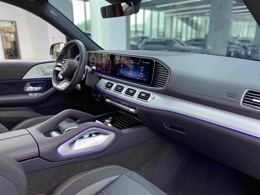 Mercedes-Benz GLE AMG 2024 AMG GLE 53 4MATIC+ - zdjęcie 9