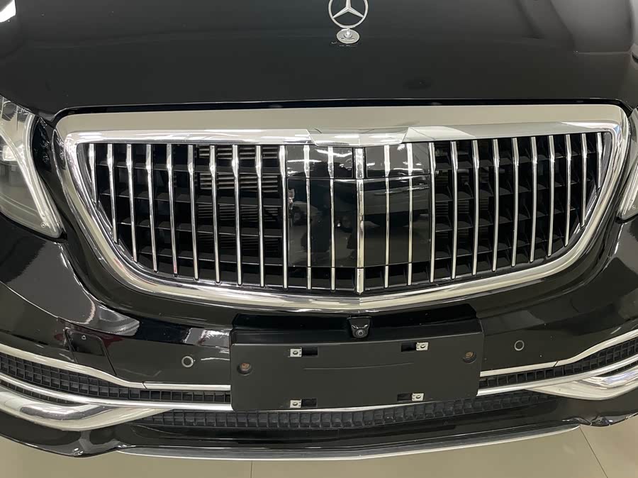 Mercedes-Benz V-Class 2022 V 260 Premium Edition - zdjęcie 10