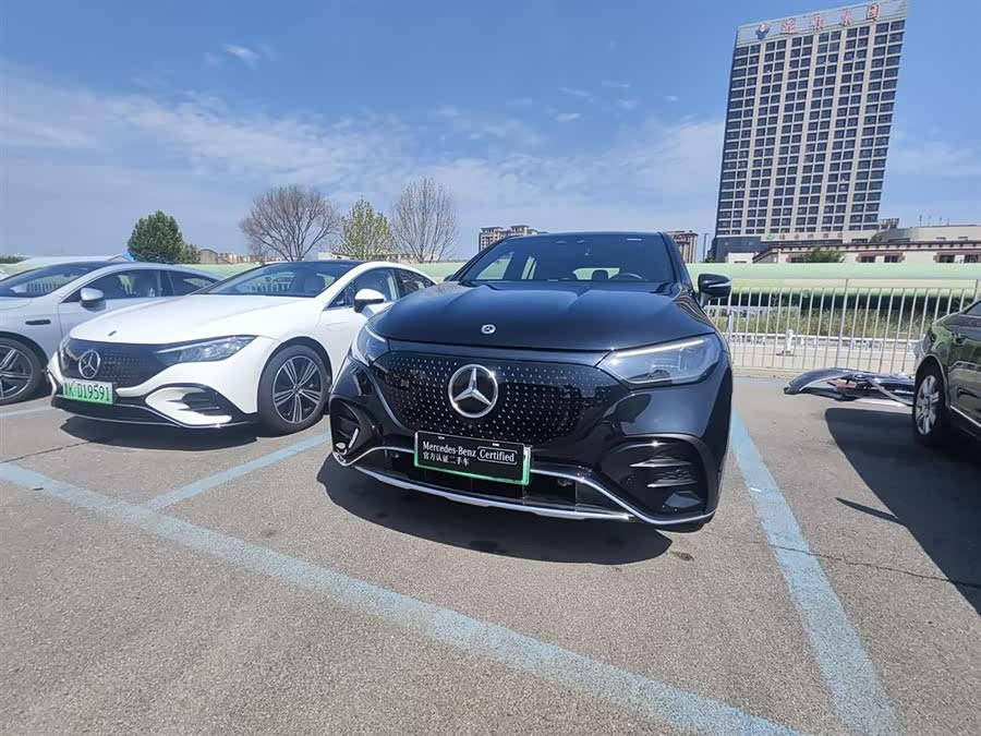 Mercedes EQE SUV 2024 500 4MATIC - zdjęcie 12