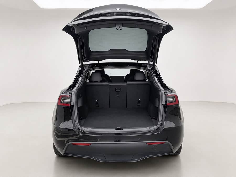 Model Y 2022 Facelift RWD - zdjęcie 11