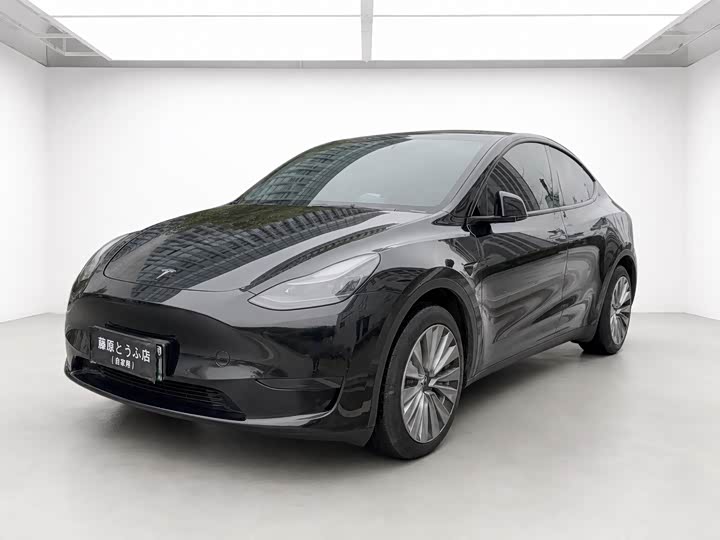 Model Y 2022 Facelift RWD - zdjęcie 12
