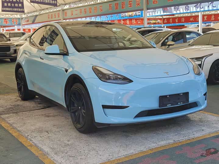 Model Y 2022 Facelift RWD - zdjęcie 12