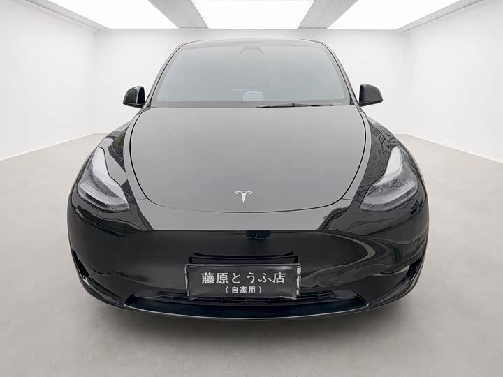 Model Y 2022 Facelift RWD - zdjęcie 13