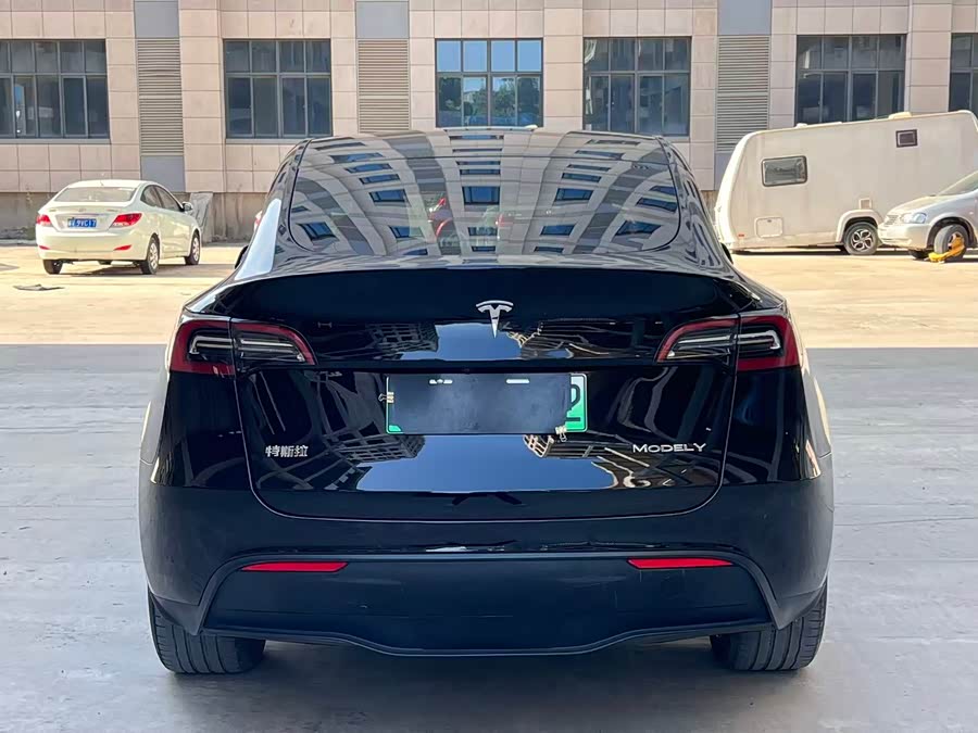 Model Y 2024 Long Range All-Wheel Drive Version - zdjęcie 8