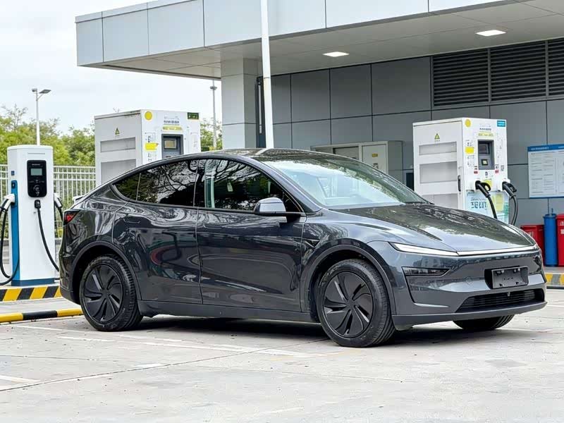 Model Y 2025 RWD - zdjęcie 3