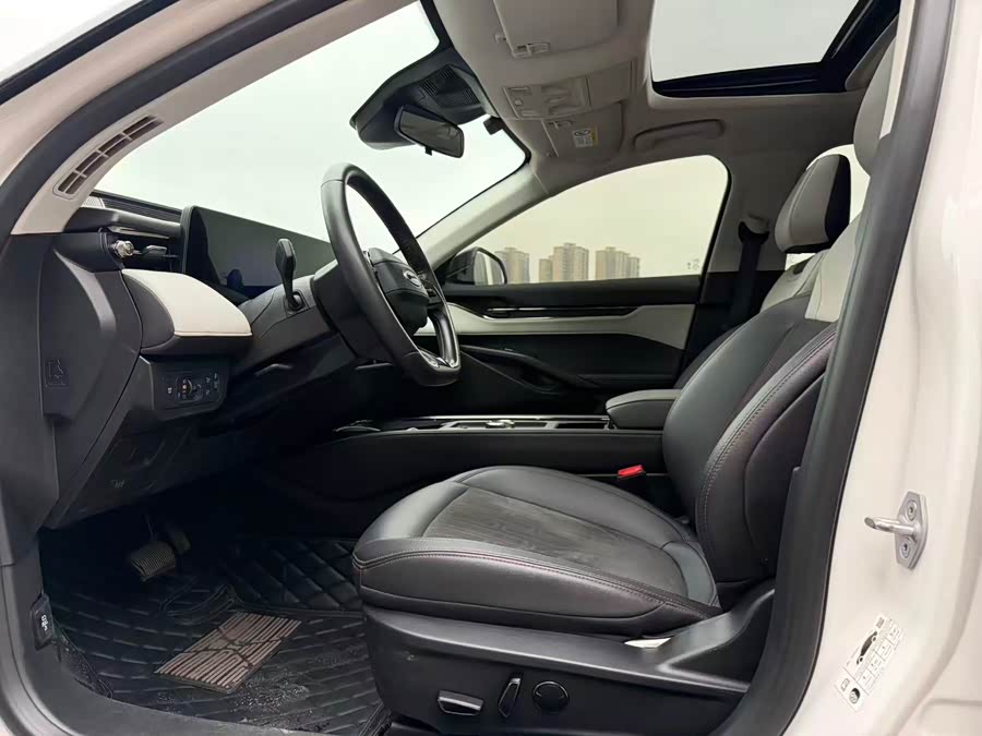Mondeo 2023 EcoBoost 245 Luxury - zdjęcie 4