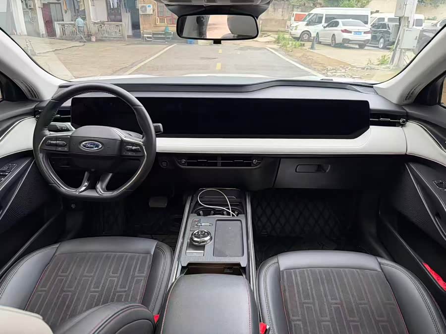 Mondeo 2023 EcoBoost 245 Luxury - zdjęcie 5