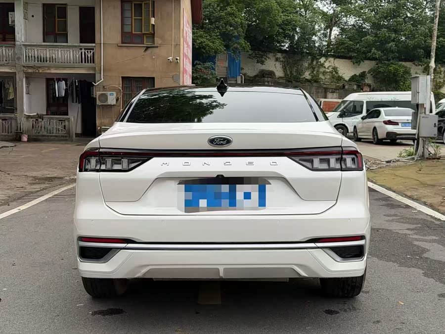 Mondeo 2023 EcoBoost 245 Luxury - zdjęcie 8