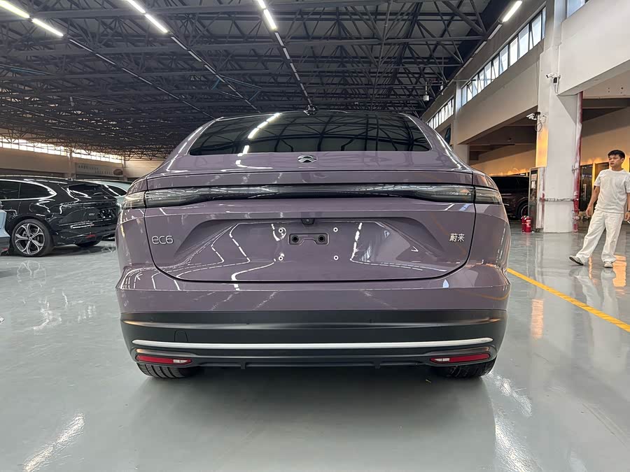 NIO EC6 2024 75kWh - zdjęcie 11
