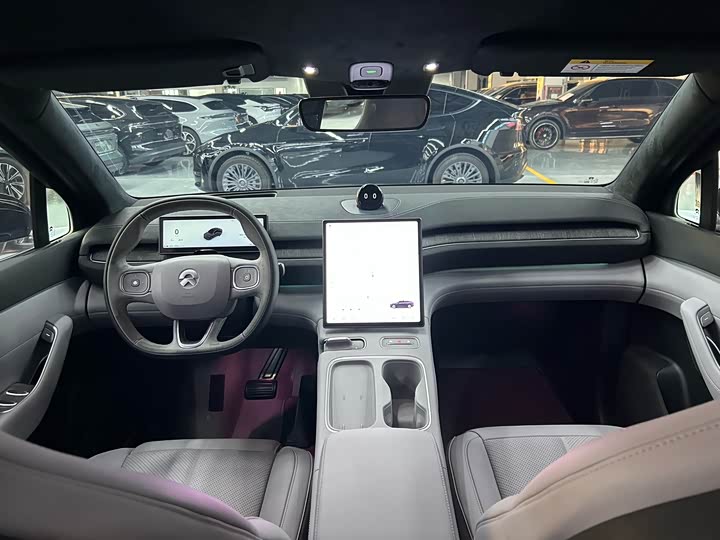 NIO EC6 2024 75kWh - zdjęcie 16