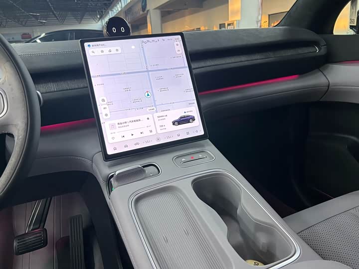 NIO EC6 2024 75kWh - zdjęcie 18