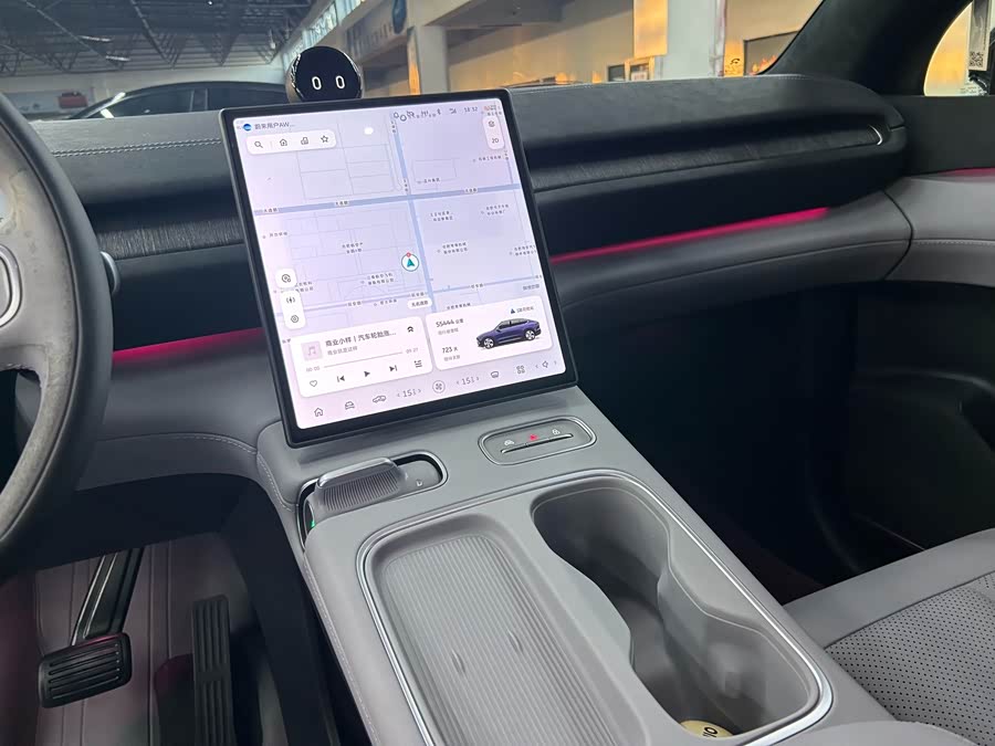 NIO EC6 2024 75kWh - zdjęcie 6