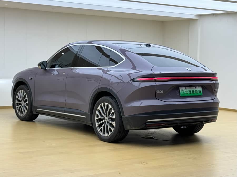 NIO EC6 2024 75kWh - zdjęcie 8