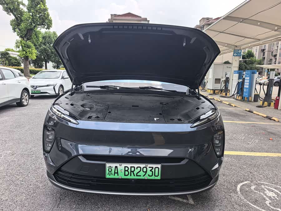 NIO ES8 2023 100kWh Executive - zdjęcie 9