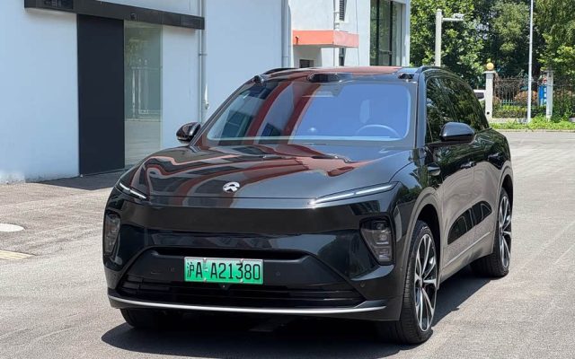 NIO ES8 2024 100kWh Signature Edition