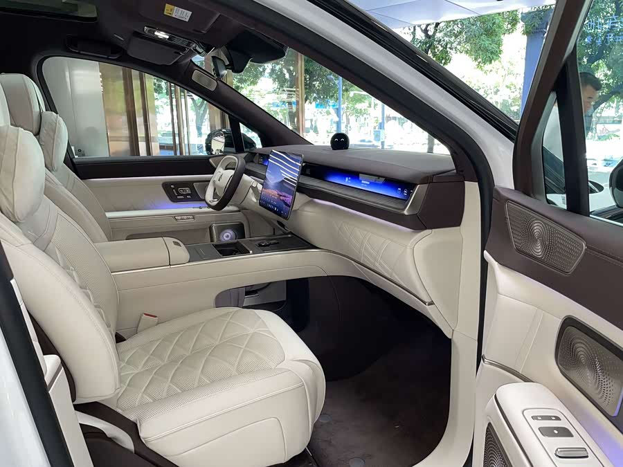 NIO ES9 2026 102kWh Executive Island Signature - zdjęcie 12