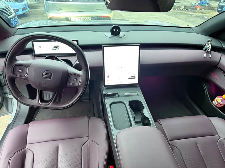 NIO ET5T 2024 75kWh Touring - zdjęcie 17