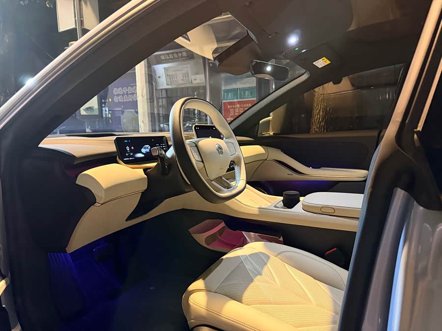 NIO ET5T 2025 75kWh Touring - zdjęcie 4