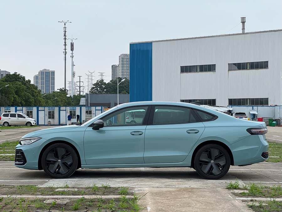 Passat 2025 Pro 380TSI Starry Dragon Luxury - zdjęcie 10