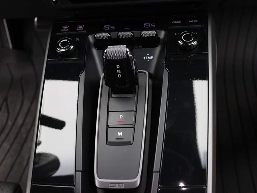 Porsche 911 2023 Carrera 3.0T - zdjęcie 15