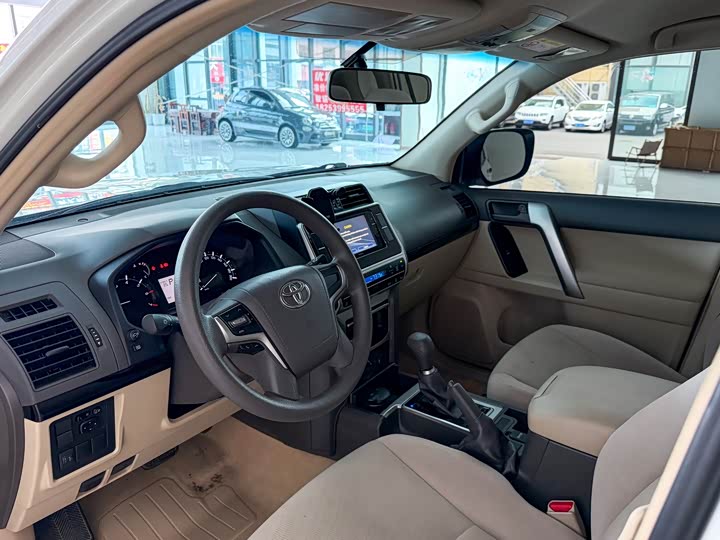 Prado 2022 2.7L Middle East - zdjęcie 19
