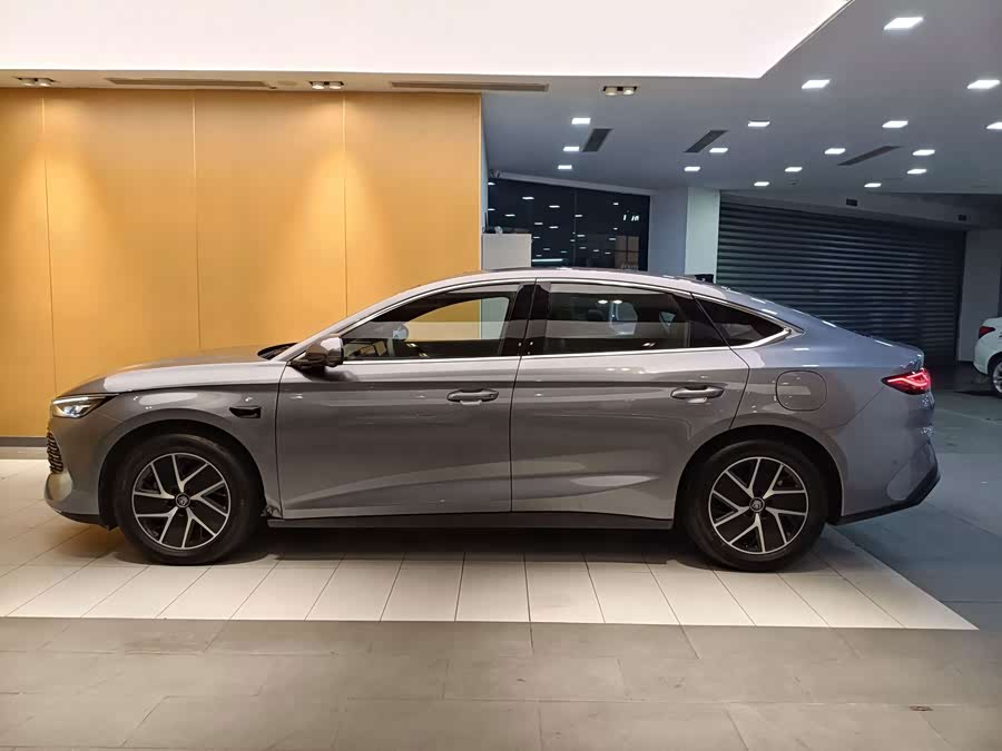 Qin L 2025 DM-i Intelligent Driving 120KM Beyond - zdjęcie 6